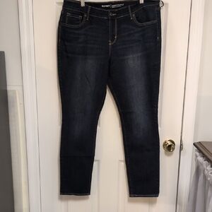 Old Navy Dark Wash Skinny Jeans